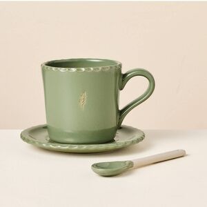 Hearth & Hamd With Magnolia 6 fl oz Pinched Edge Teacup with Saucer and Spoon Gr